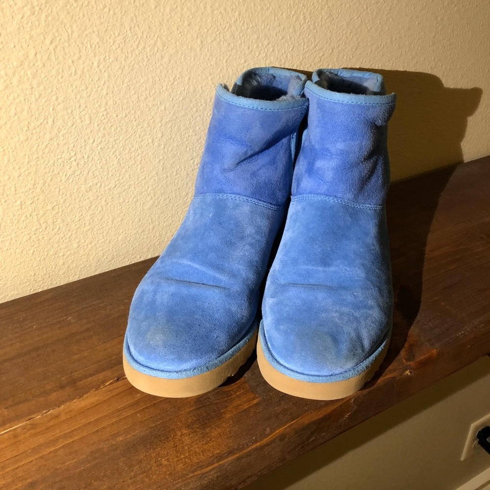 UGG Cory Blue Short Boots